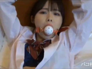 大奶美眉吃鸡啪啪 在卫生间被小男友无套输出 操的很舒坦